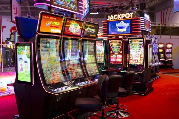 indo kasino slot lobby on mobile